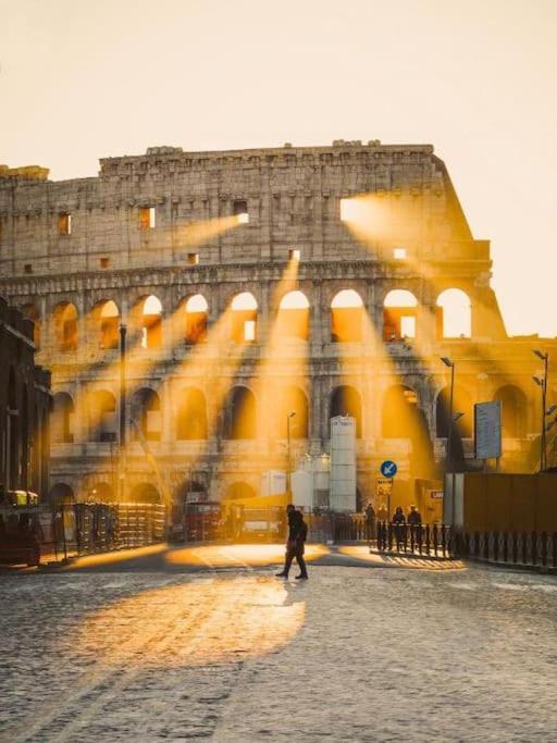Colosseum Luxury Home Рим Екстериор снимка